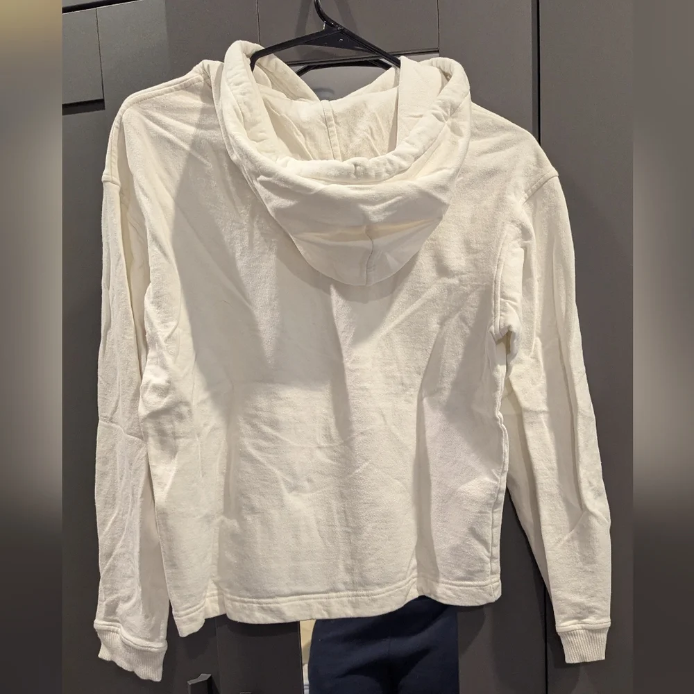 Patagonia Women's White Hoody Sweatshirt - Picture 2 of 6